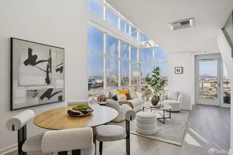222 Broadway Ave #1505, Oakland, CA 94607