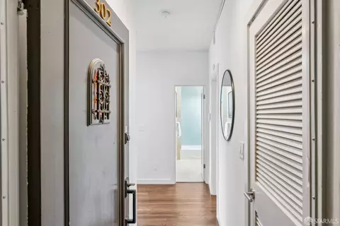 28 Parker Ave #302, San Francisco, CA 94118