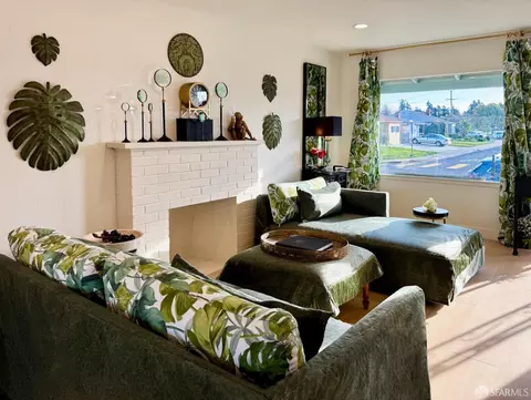 15902 Wagner St, San Lorenzo, CA 94580