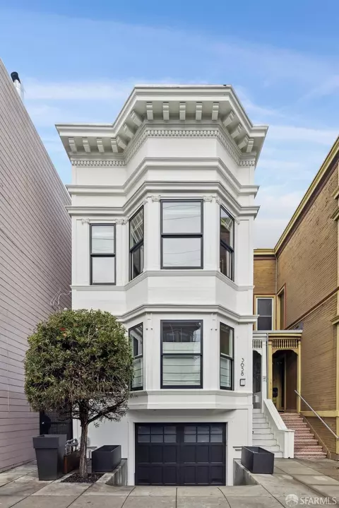 3660 18th St, San Francisco, CA 94110