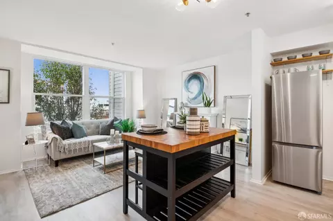 8100 Oceanview Ter #209, San Francisco, CA 94132