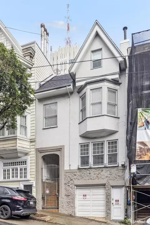 1262 Sacramento St, San Francisco, CA 94108