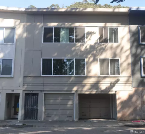 132 Locksley Ave, San Francisco, CA 94122