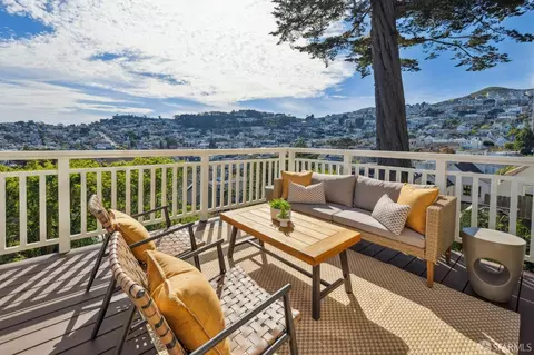 671 Alvarado St, San Francisco, CA 94114