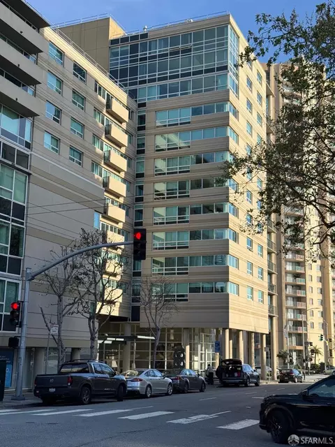1388 Gough St #1301, San Francisco, CA 94109
