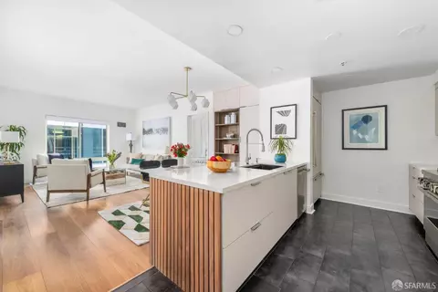 50 Lansing St #303, San Francisco, CA 94105