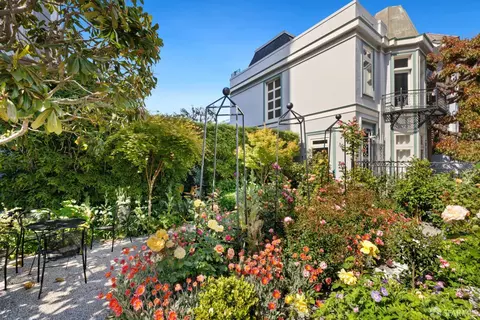 Exterior - 1940 Broadway St #6, San Francisco, CA 94109 photo 3 of 9