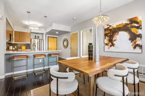 Dining - 5900 3rd St #2406, San Francisco, CA 94124 photo 4 of 4