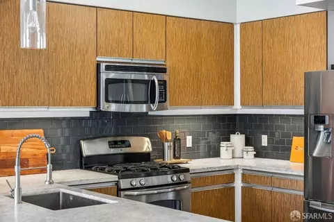 Kitchen - 5900 3rd St #2406, San Francisco, CA 94124 photo 7 of 8