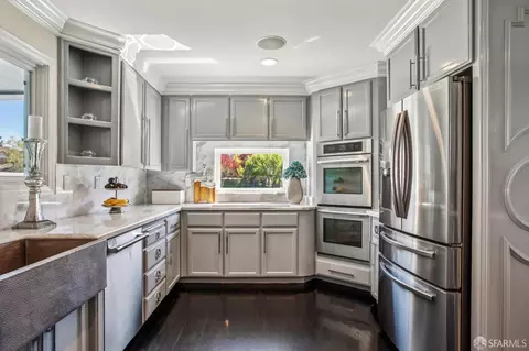 Kitchen - 116 Eagle Trace Dr, Half Moon Bay, CA 94019 photo 3 of 8