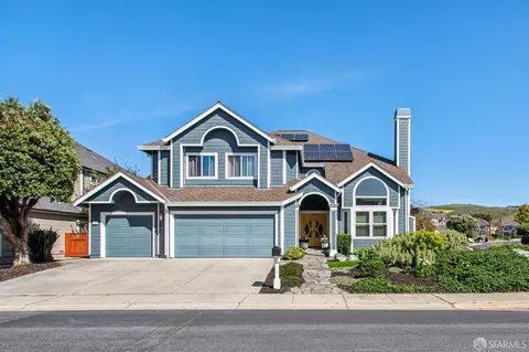 116 Eagle Trace Dr, Half Moon Bay, CA 94019