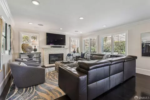 Living - 116 Eagle Trace Dr, Half Moon Bay, CA 94019 photo 4 of 6