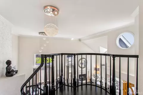 Entry Way - 116 Eagle Trace Dr, Half Moon Bay, CA 94019 photo 4 of 7