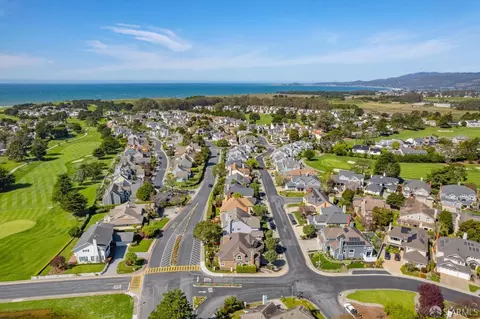 View/Area - 116 Eagle Trace Dr, Half Moon Bay, CA 94019 photo 3 of 5