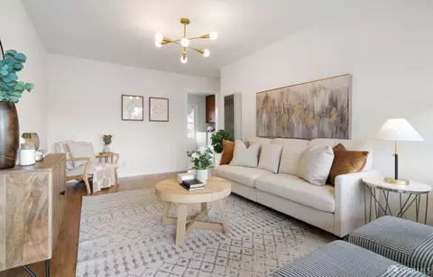 Living - 1710 2nd St, Alameda, CA 94501 photo 2 of 2