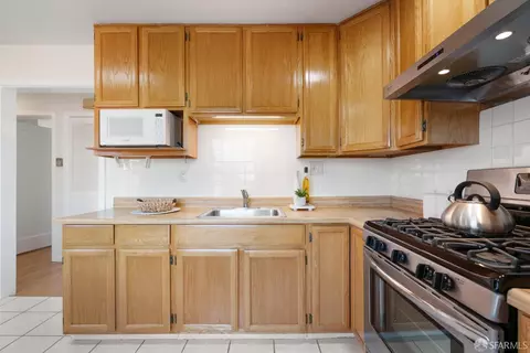 Kitchen - 1710 2nd St, Alameda, CA 94501 photo 4 of 5