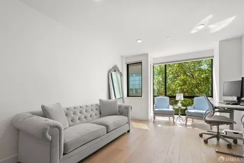 3620 Cesar Chavez St #203, San Francisco, CA 94110
