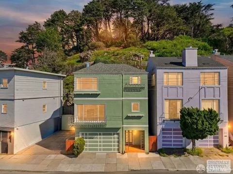 2056 14th Ave, San Francisco, CA 94116