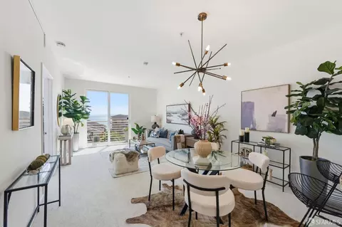 501 Crescent Way #5210, San Francisco, CA 94134