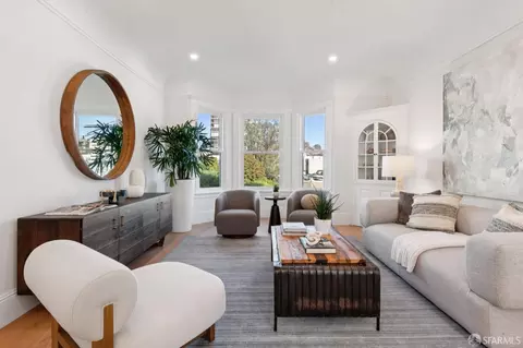 1845 Leavenworth St #202, San Francisco, CA 94109