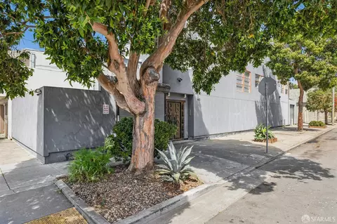 1450 Hawes St, San Francisco, CA 94124