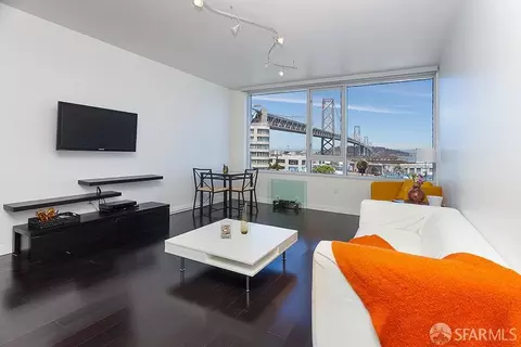501 Beale St #8C, San Francisco, CA 94105