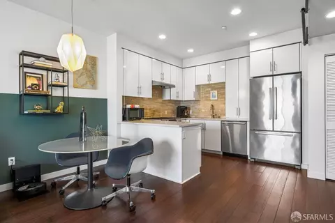 50 Jerrold Ave #306, San Francisco, CA 94124