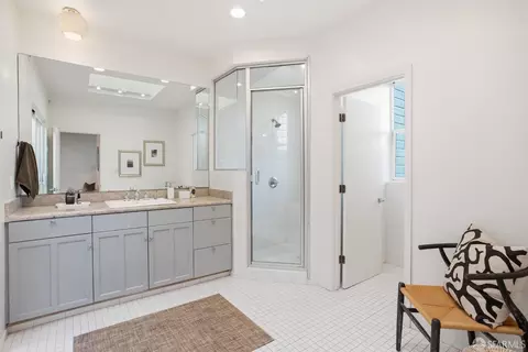 Bath - 3257 20th St, San Francisco, CA 94110 photo 1 of 3