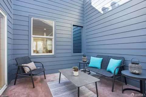 Exterior - 3257 20th St, San Francisco, CA 94110 photo 5 of 6