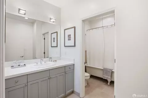 Bath - 3257 20th St, San Francisco, CA 94110 photo 3 of 3