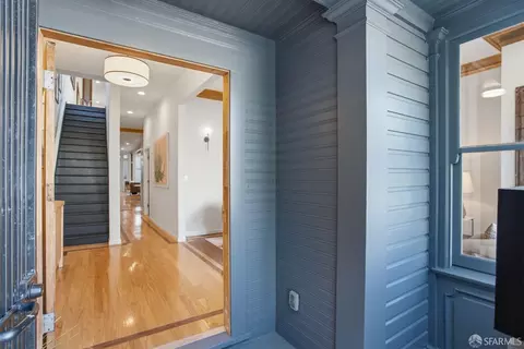 Entry Way - 3257 20th St, San Francisco, CA 94110 photo 1 of 2