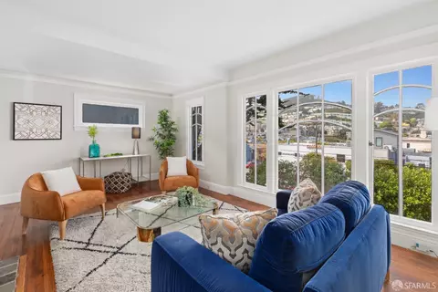 287 Staples Ave, San Francisco, CA 94112