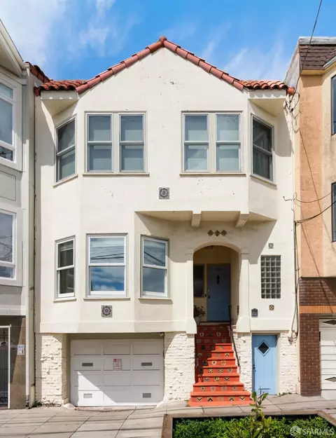 Exterior - 1026 Anza St, San Francisco, CA 94118 photo 4 of 4