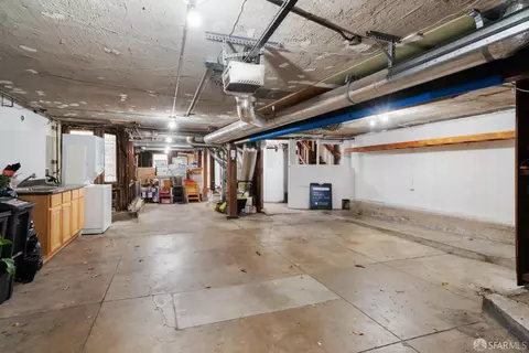 Exterior - 1026 Anza St, San Francisco, CA 94118 photo 3 of 4