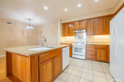 Kitchen - 4138 Clarinbridge Cir, Dublin, CA 94568 photo 1 of 1