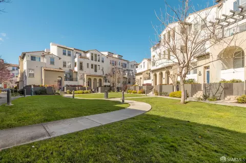 Exterior - 4138 Clarinbridge Cir, Dublin, CA 94568 photo 5 of 7