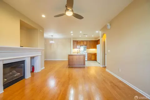 Living - 4138 Clarinbridge Cir, Dublin, CA 94568 photo 4 of 8