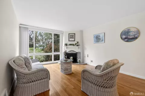 Living - 255 Molimo Dr, San Francisco, CA 94127 photo 1 of 2