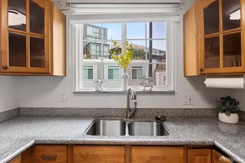 Kitchen - 255 Molimo Dr, San Francisco, CA 94127 photo 3 of 5