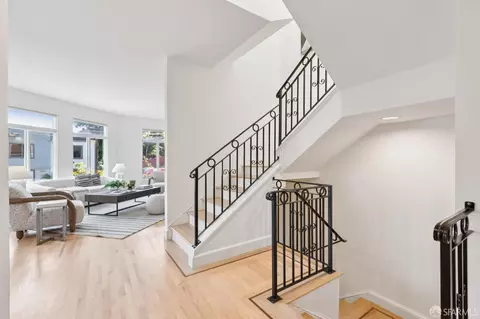 Entry Way - 2473 Diamond St, San Francisco, CA 94131 photo 4 of 10