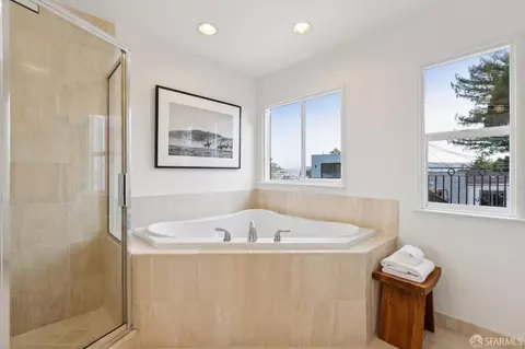 Bath - 2473 Diamond St, San Francisco, CA 94131 photo 3 of 7