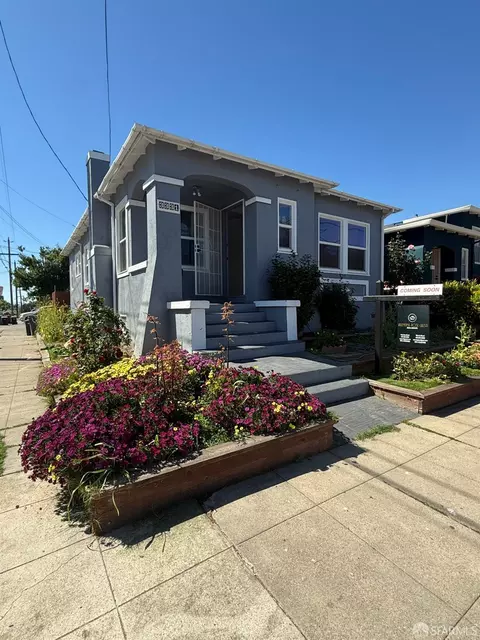 3331 Davis St, Oakland, CA 94601