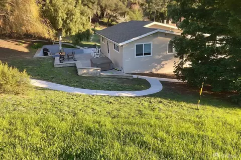 11 Recreation Dr, La Honda, CA 94020