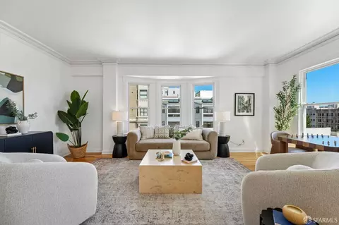 2201 Sacramento St #202, San Francisco, CA 94115