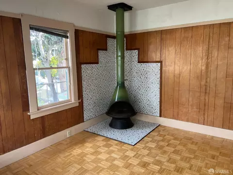 Living - 2221 San Pablo Ave, Berkeley, CA 94702 photo 2 of 2