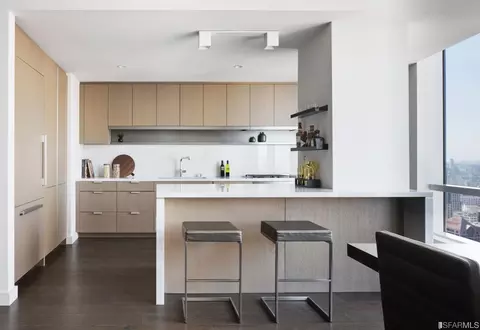 488 Folsom St #5205, San Francisco, CA 94105
