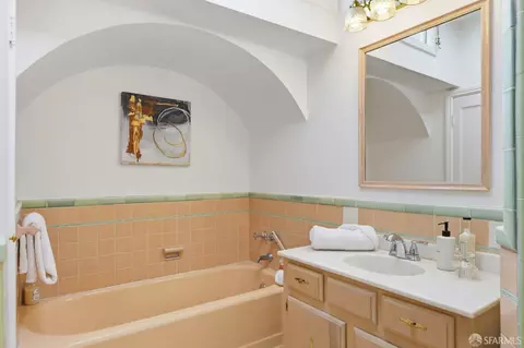 Bath - 1955 18th Ave, San Francisco, CA 94116 photo 2 of 3