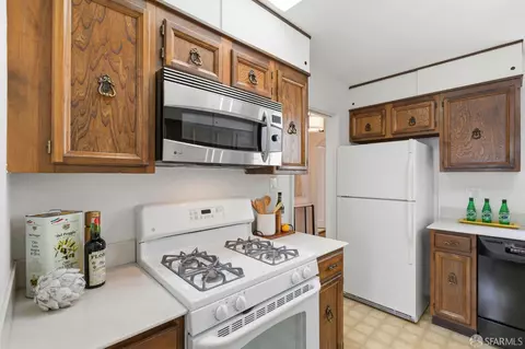 Kitchen - 1955 18th Ave, San Francisco, CA 94116 photo 2 of 3