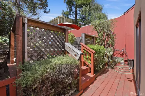 Exterior - 527 Congo St, San Francisco, CA 94131 photo 6 of 11