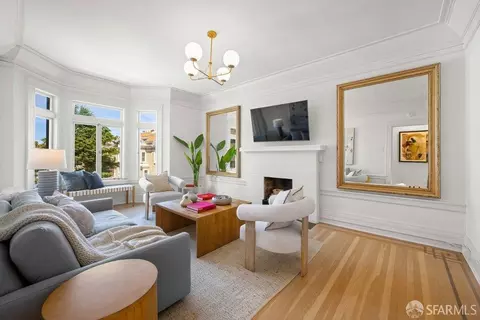 2299 Sacramento St #18, San Francisco, CA 94115